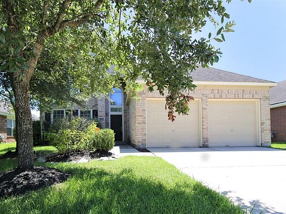 3rd image of 22856 Lantern Hills Dr