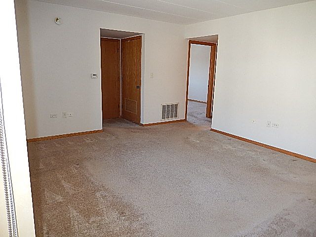 1st image of 13950 S Lavergne Ave APT 908