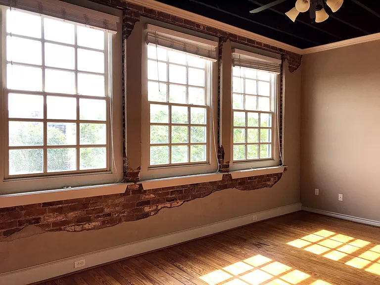 208 N Bryan Ave #22 — Photo 3