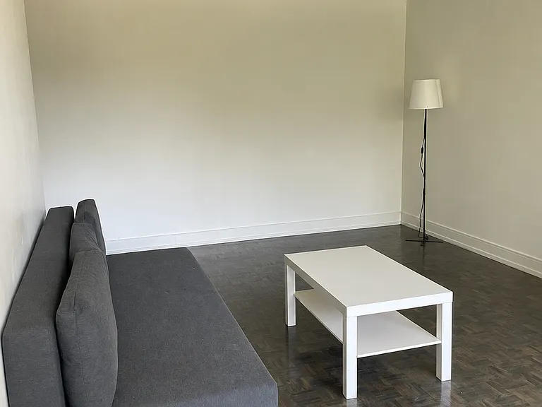 Isabella St — Photo 4