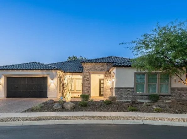 2086 E TRIGGER Way, Gilbert, AZ 85297