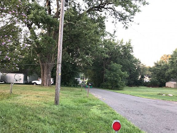 5th image of 3203 Linda St