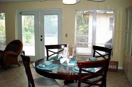 Dining Room Area
