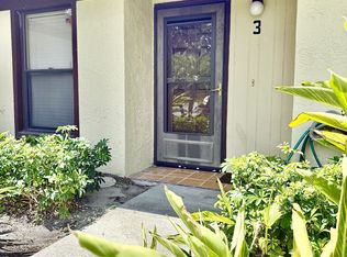 1271 Powderpuff Dr, Dunedin, FL 34698