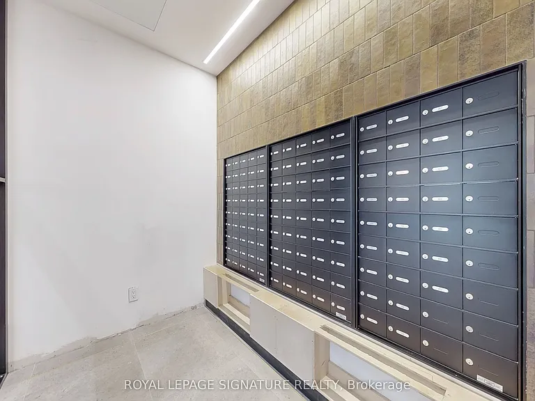 5 Lakeview Ave #203 — Photo 27