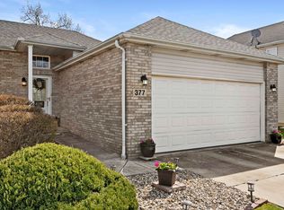 377 Fox Trail Ct, Hobart, IN 46342