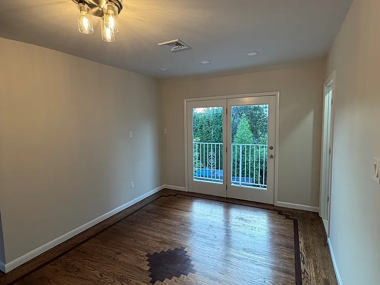 501 Taylor Ave #2 — Photo 6