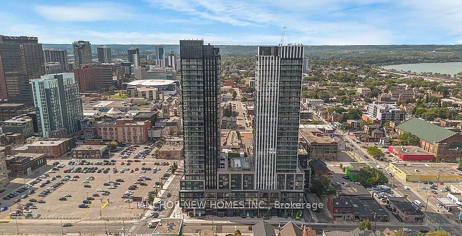 1 bed, $1,649 — Photo 2