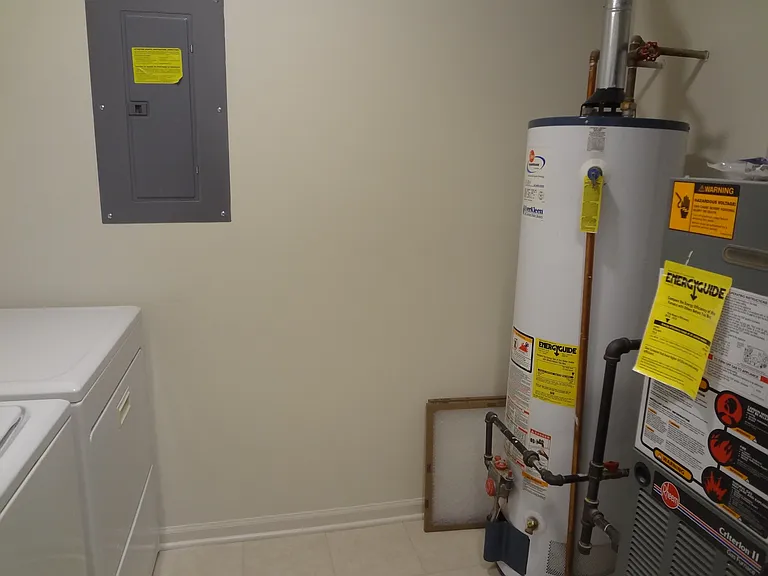 974 N Village Dr #2 — Photo 17