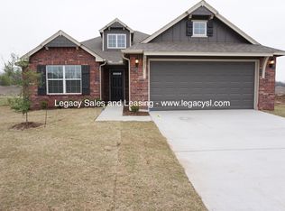 7211 S Laurel Pl, Broken Arrow, OK 74011