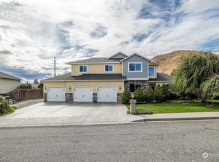 2212 Ashley Brooke, Wenatchee, WA 98801