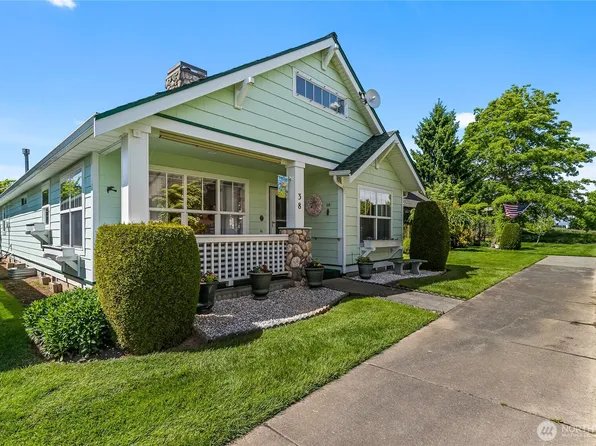 500 Fieldstone Loop #38, Lynden, WA 98264