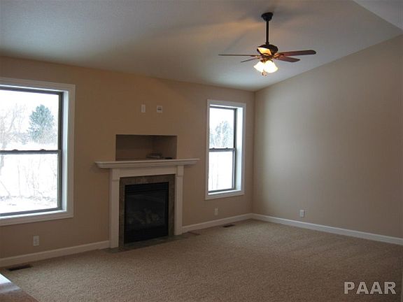4th image of 2520 W Stonehenge Ct