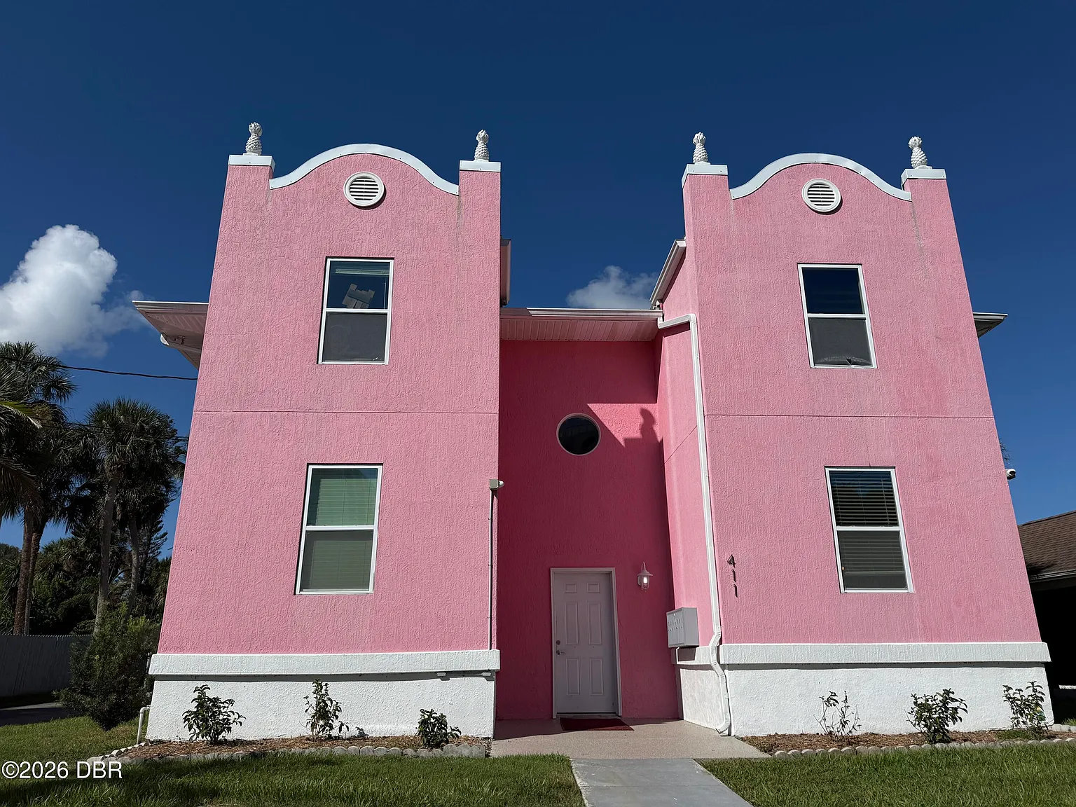 Studio, 1.0 bath, 7290 sqft, $1,000 — Photo 1