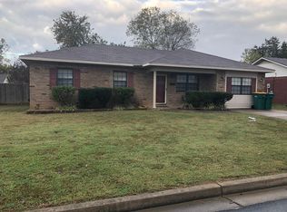 1309 N Pittsburg Ave, Russellville, AR 72801
