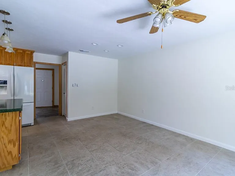 3426 NW 40th St — Photo 16