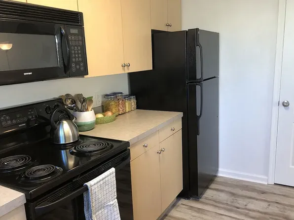 Falcon Ridge Apartments