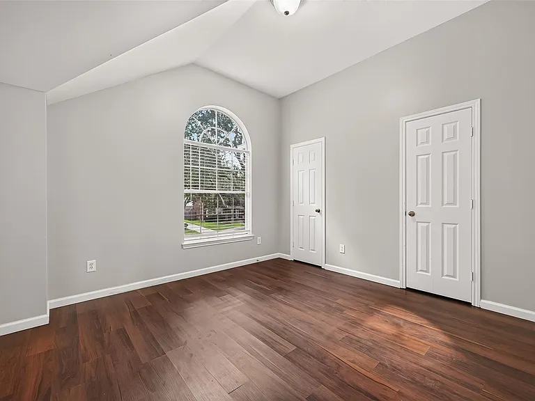 2215 Alberton Ln — Photo 25