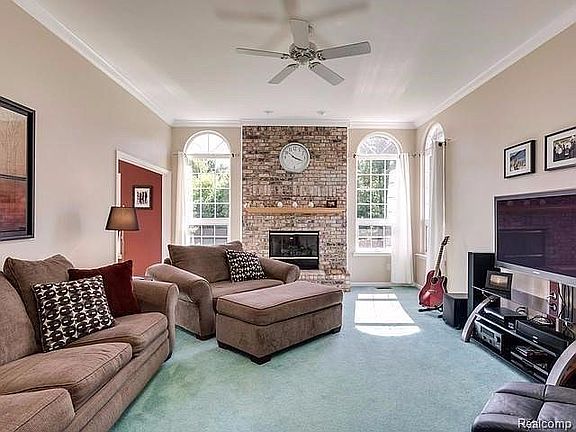Living Room/Family Room