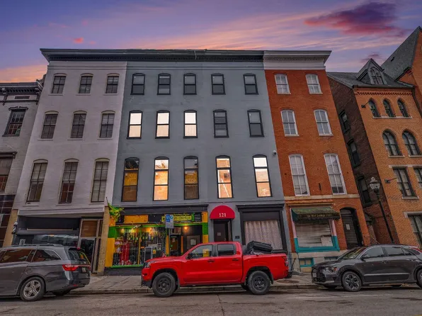 117 West Saratoga Street