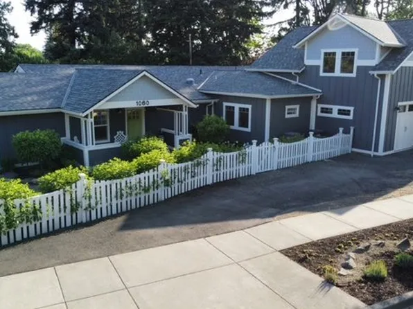 1060 Abbie Ln, Eugene, OR 97401
