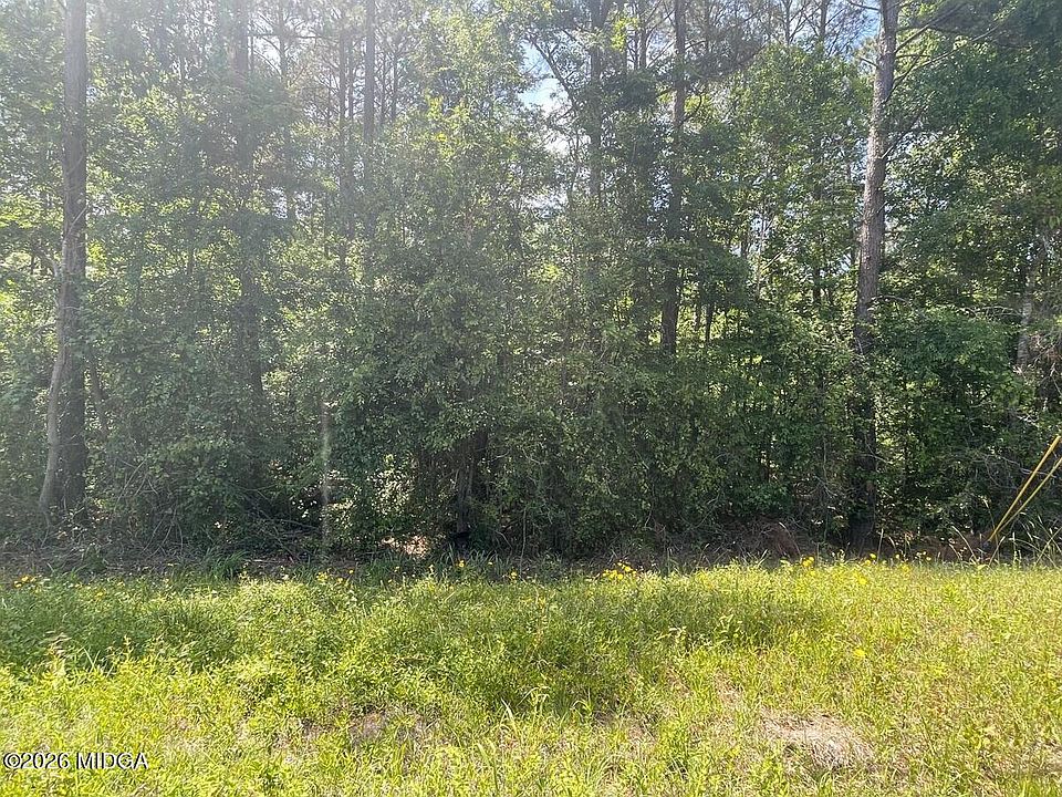 1st image of Gray Rd
