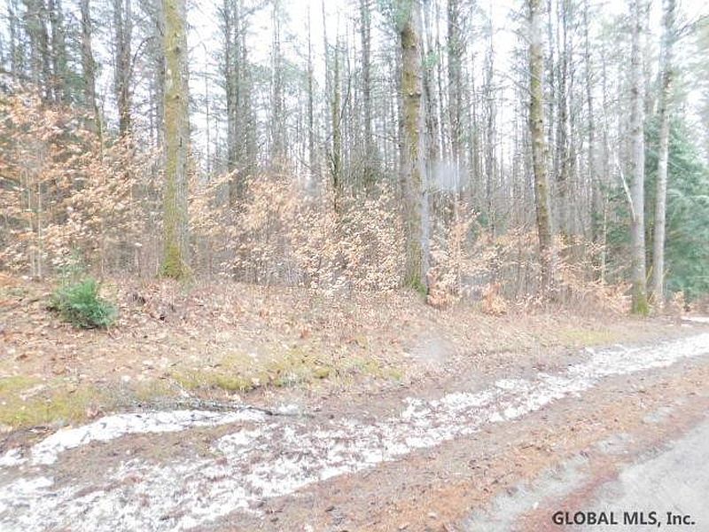 3rd image of WEMPLE Road
