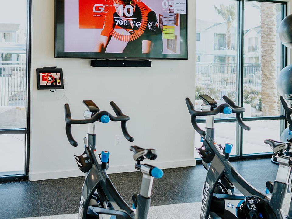 Park West at Stockdale River Ranch 250 S Heath Rd Bakersfield, CA