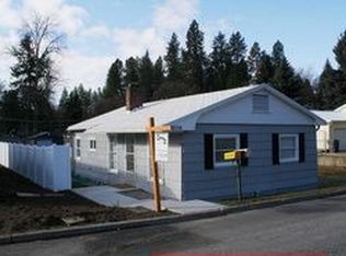 936 E Maple Ave, Coeur D Alene, ID 83814