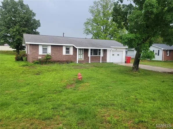 128 Phillips Ave, Oran, MO 63771