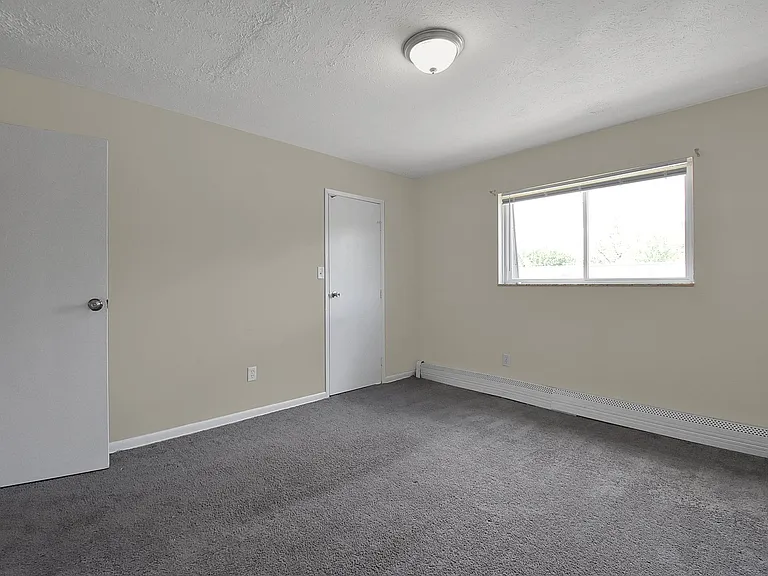 2383 Belcher Dr — Photo 19