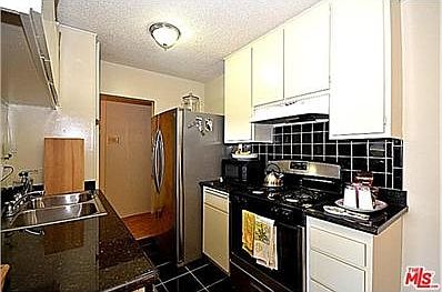 3rd image of 421 S La Fayette Park Pl APT 604