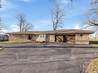2525 Mandrake Dr, Rockford, IL