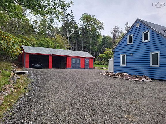 5th image of 84 Old Post Rd