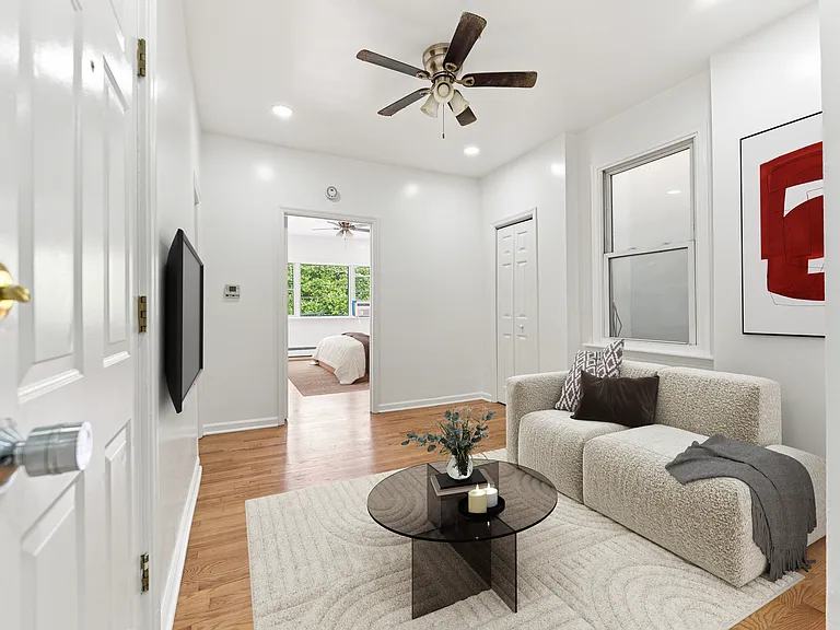 1021 W Side Ave #2 — Photo 1
