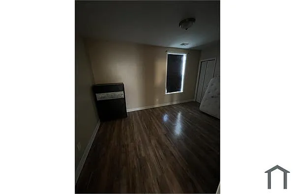Building Photo - 5625 S Princeton Ave #2