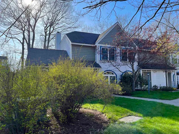 92 Northshore Drive, Burlington, VT 05408