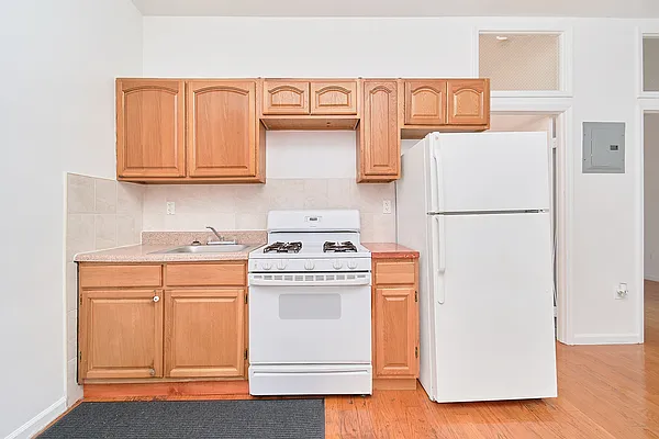 Rented by Living New York | media 32