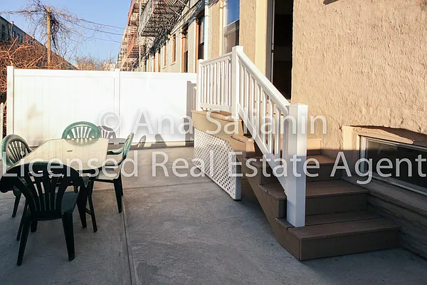 Rented by Citi Zone Realty | media 13