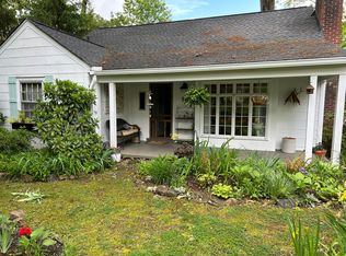 164 Broadway Ave, Tryon, NC 28782