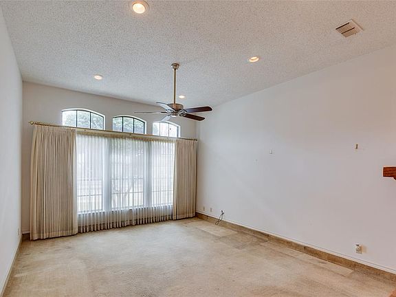 5th image of 941 Marlin Dr