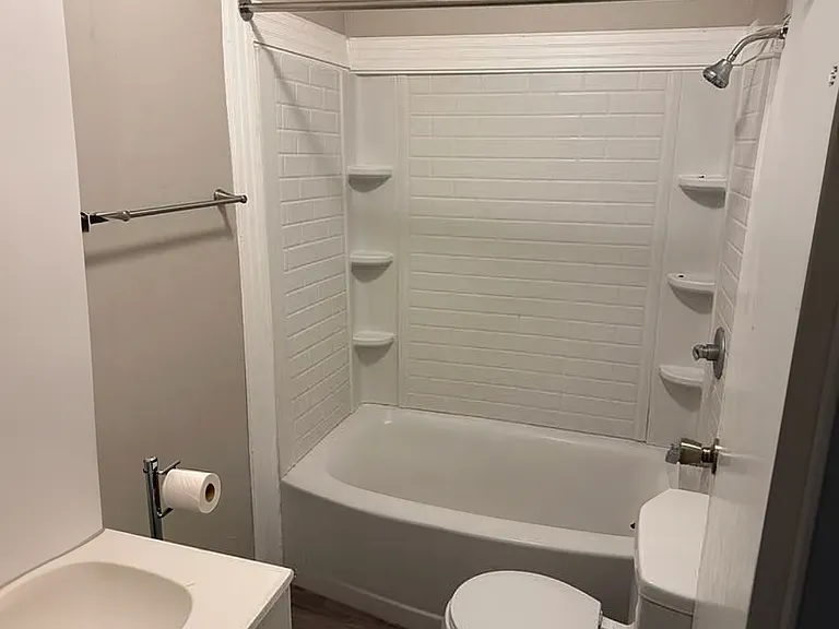 1522 N Tacoma Ave — Photo 11