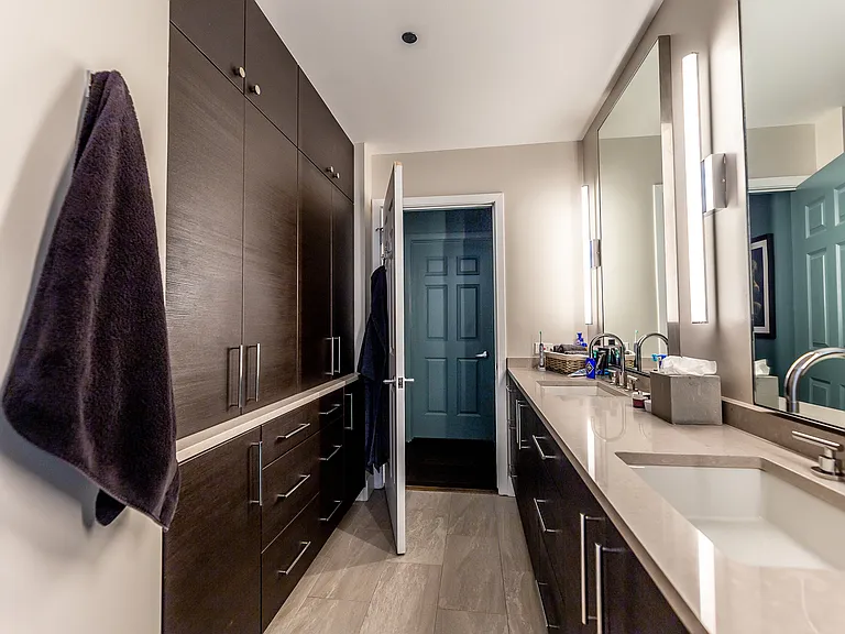 720 N Larrabee St #203 — Photo 15