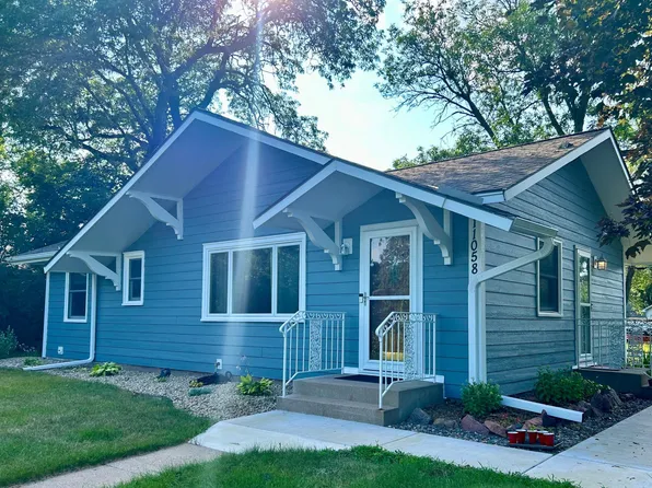 11058 Bittersweet St NW, Coon Rapids, MN 55433