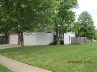 1260 Shady Pl, Greenwood, IN 46142