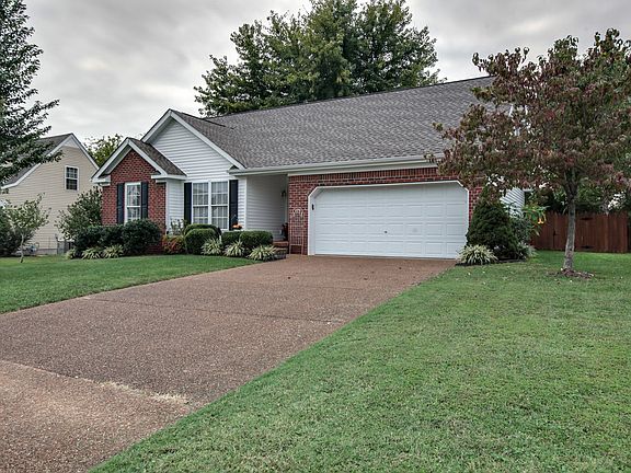 2nd image of 2841 Sutherland Dr