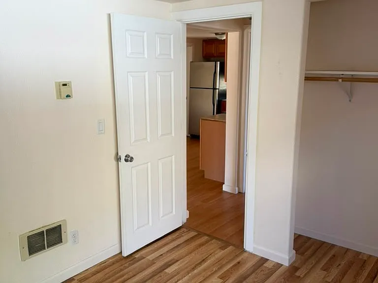 757 W N St #1 — Photo 11