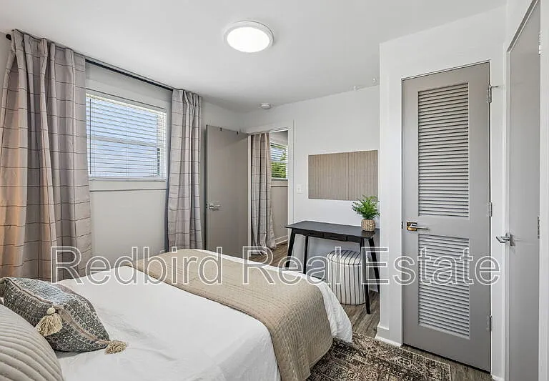 602 40th Ave N #1 — Photo 12