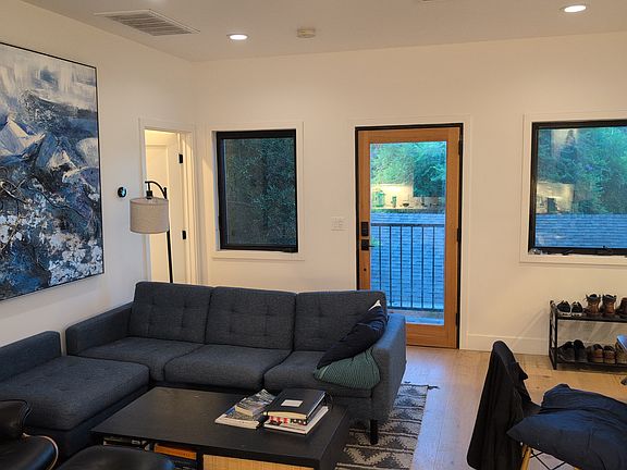 2nd image of 4331 Allott Ave