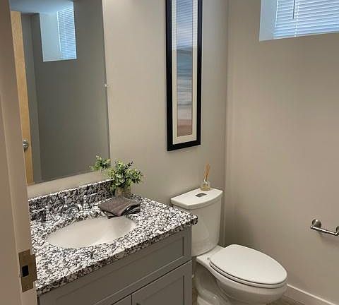 4th image of 129 Guild St #205